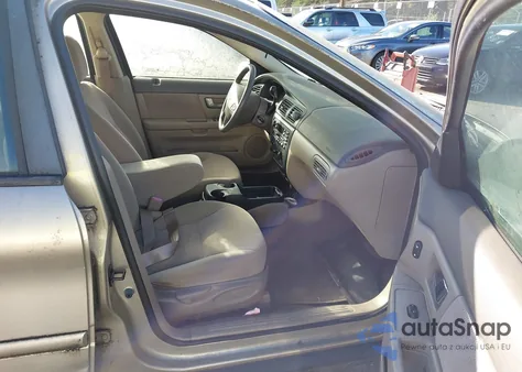 2001 Ford Taurus Se from USA, damaged, VIN 1FAFP53U91G125840